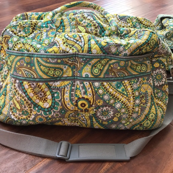 Vera Bradley Handbags - Vera Bradley weekend bag